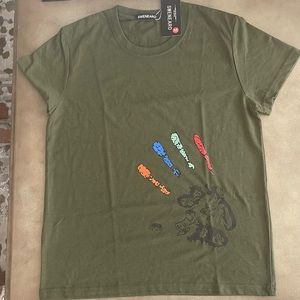 NWT!! HANDPRINT OLIVE GREEN TEE